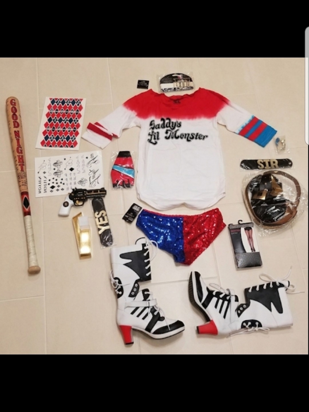 DC Comics Suicide Squad Harley Quinn Deluxe Costume Set White & Red